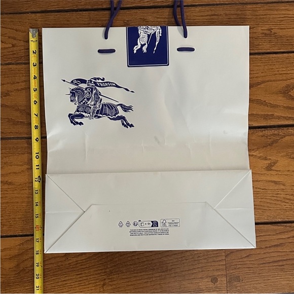 Burberry White and Blue Tote Bag - Picture 6 of 9